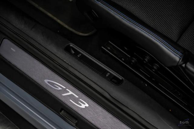 2023 Porsche 911 GT3 w/Touring Package