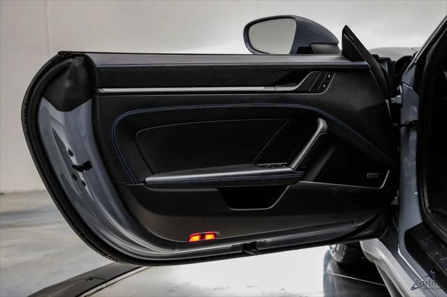 2023 Porsche 911 GT3 w/Touring Package