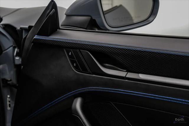 2023 Porsche 911 GT3 w/Touring Package