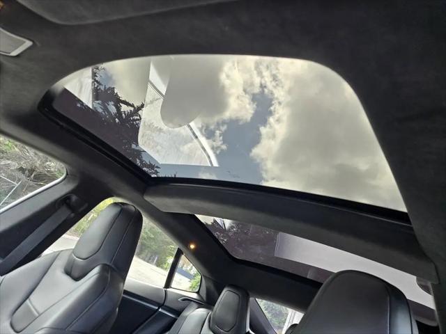 2016 Tesla Model S 75D