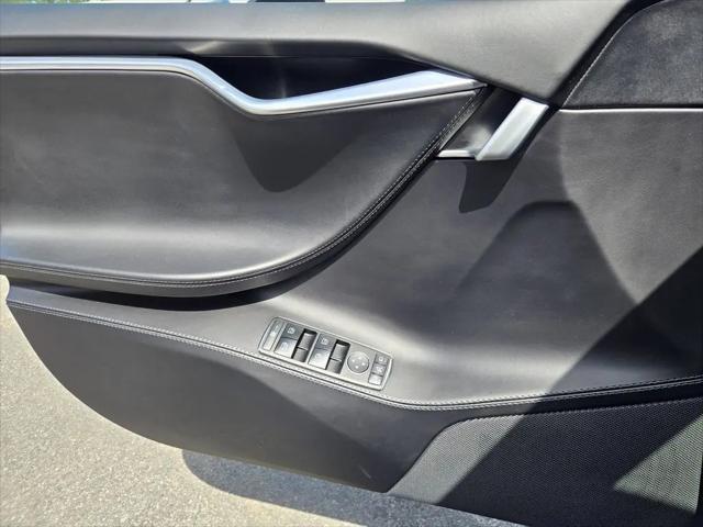 2016 Tesla Model S 75D