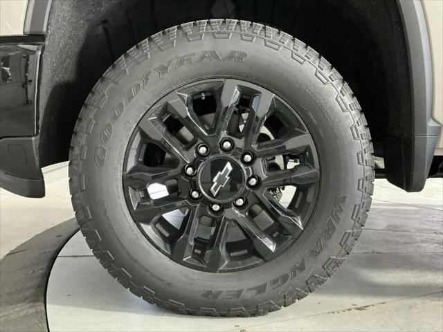 2026 Chevrolet Silverado 2500HD Crew Cab, Standard Bed, WT, 4WD