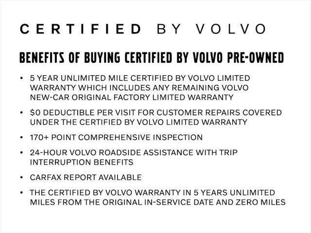 2025 Volvo XC40 B5 Ultra Dark Theme
