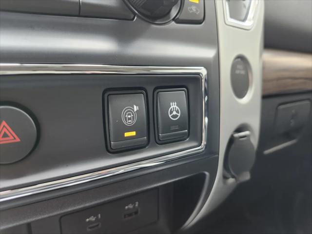 2021 Nissan Titan Crew Cab SL 4x4
