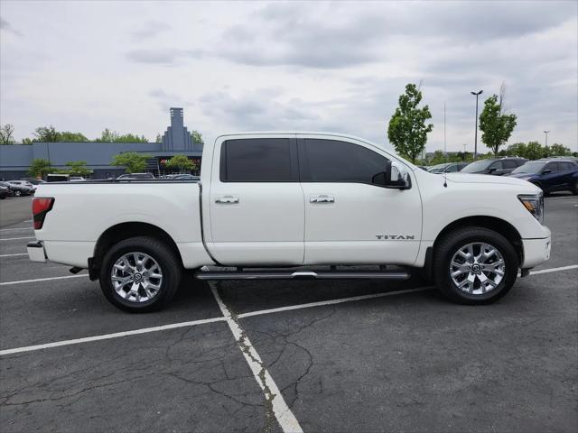 2021 Nissan Titan Crew Cab SL 4x4
