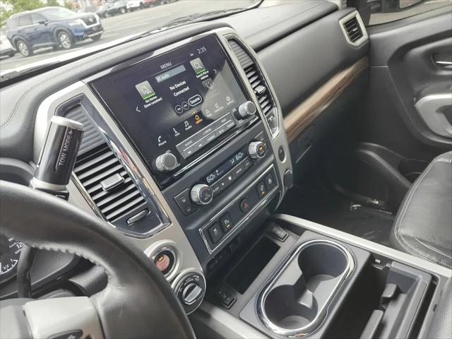 2021 Nissan Titan Crew Cab SL 4x4