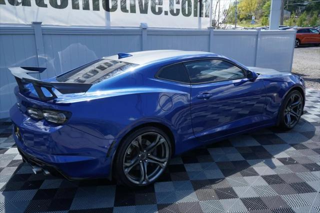2020 Chevrolet Camaro RWD Coupe 1SS