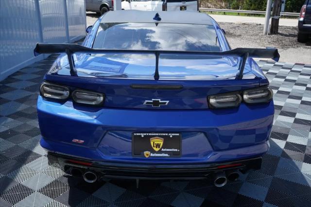 2020 Chevrolet Camaro RWD Coupe 1SS