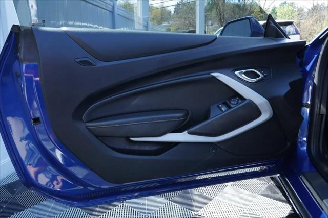 2020 Chevrolet Camaro RWD Coupe 1SS