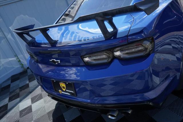 2020 Chevrolet Camaro RWD Coupe 1SS