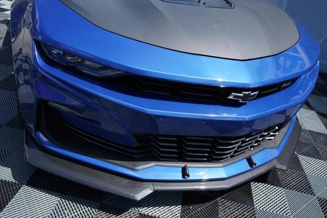 2020 Chevrolet Camaro RWD Coupe 1SS