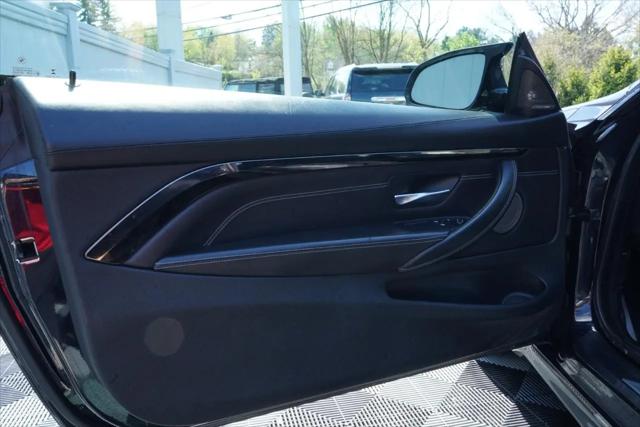 2016 BMW M4 Standard