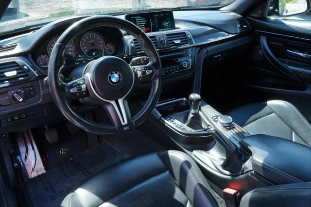 2016 BMW M4 Standard