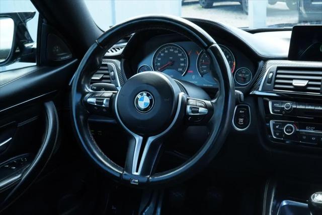 2016 BMW M4 Standard