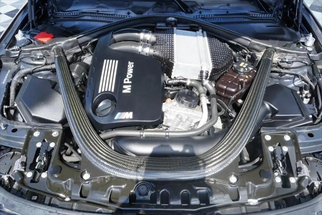 2016 BMW M4 Standard