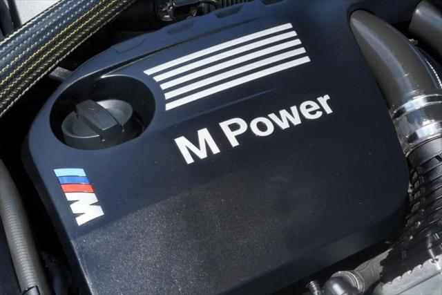 2016 BMW M4 Standard