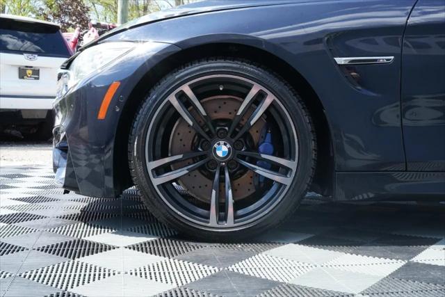 2016 BMW M4 Standard