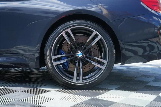 2016 BMW M4 Standard