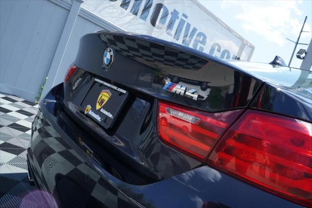 2016 BMW M4 Standard