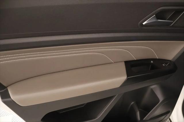 2021 Volkswagen Atlas Cross Sport 3.6L V6 SE w/Technology R-Line