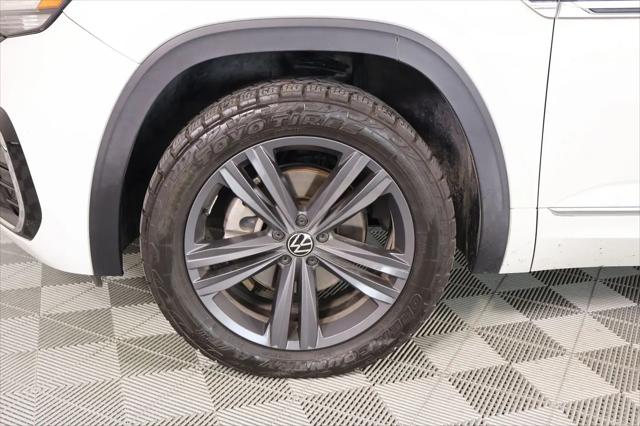 2021 Volkswagen Atlas Cross Sport 3.6L V6 SE w/Technology R-Line
