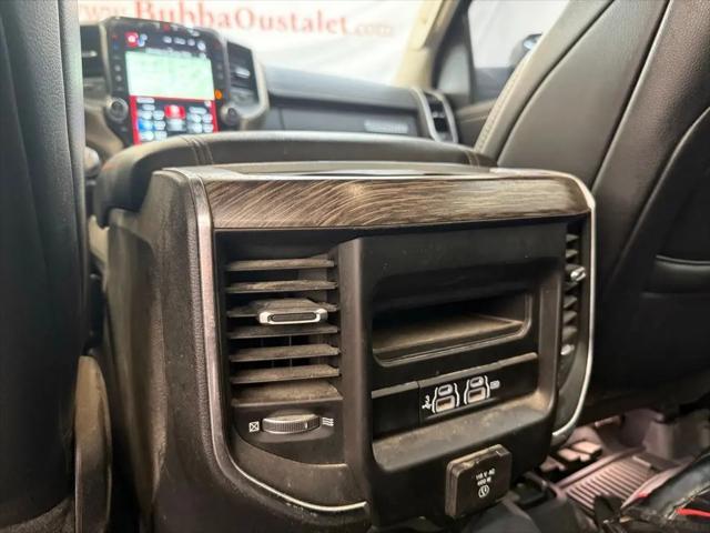 2020 Ram 1500 Laramie Crew Cab 4x4 5'7" Box