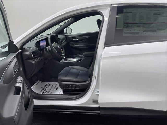 2026 Buick NV Preferred FWD