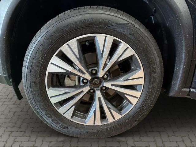 2023 Nissan Rogue SV FWD