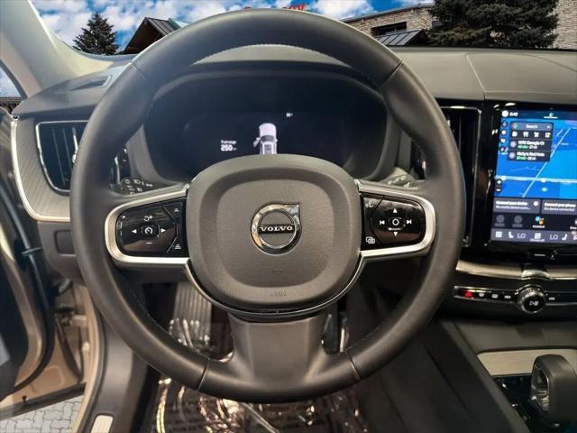 2025 Volvo XC60 B5 Plus