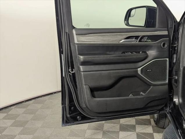 2024 Jeep Wagoneer Series II 4x2
