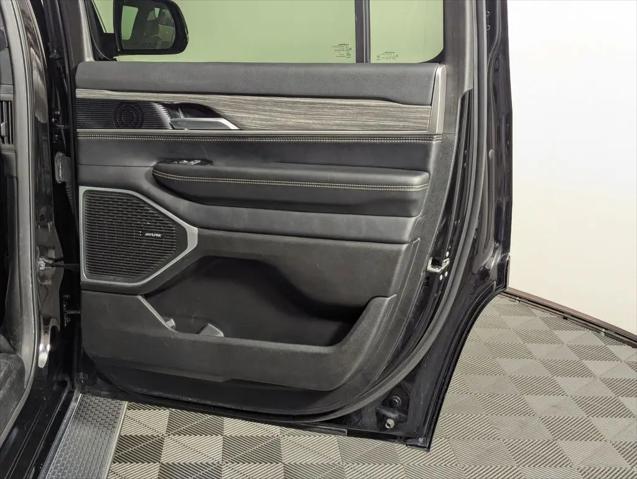 2024 Jeep Wagoneer Series II 4x2