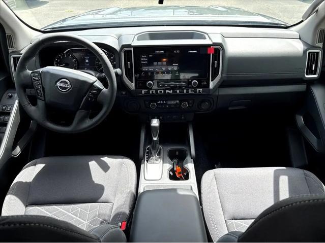 2026 Nissan Frontier Crew Cab SV 4x2