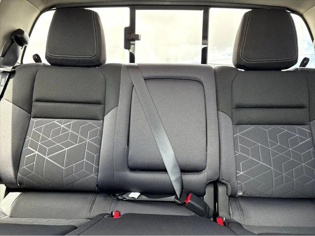 2026 Nissan Frontier Crew Cab SV 4x2