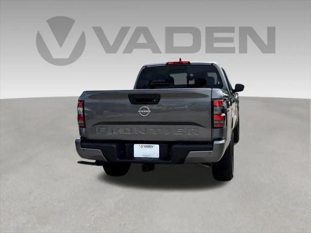 2026 Nissan Frontier Crew Cab SV 4x2