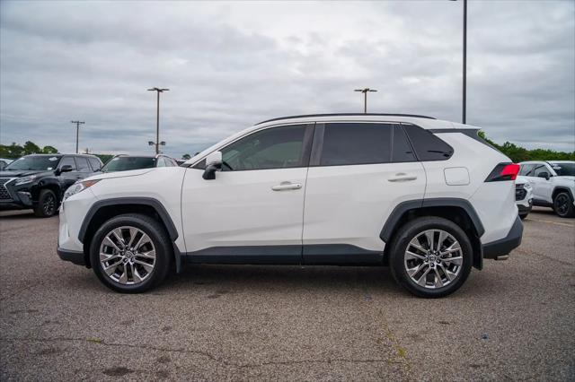 2020 Toyota RAV4 XLE Premium