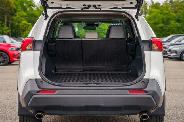 2020 Toyota RAV4 XLE Premium