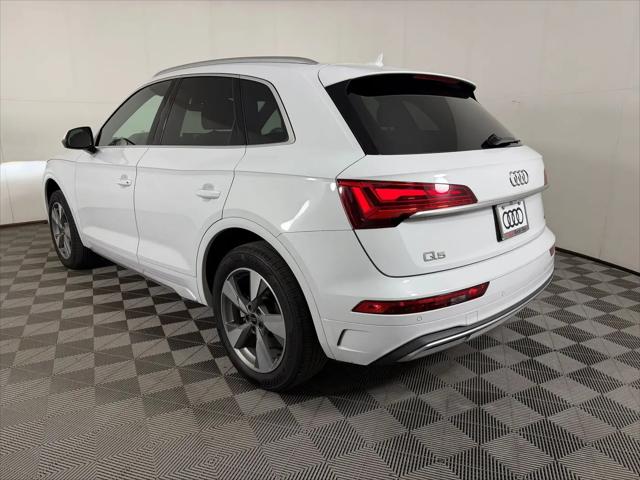 2024 Audi Q5 Premium 40 TFSI quattro S tronic