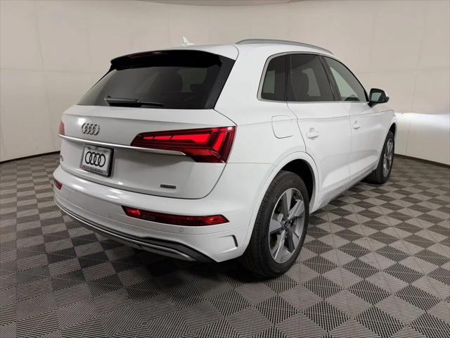 2024 Audi Q5 Premium 40 TFSI quattro S tronic