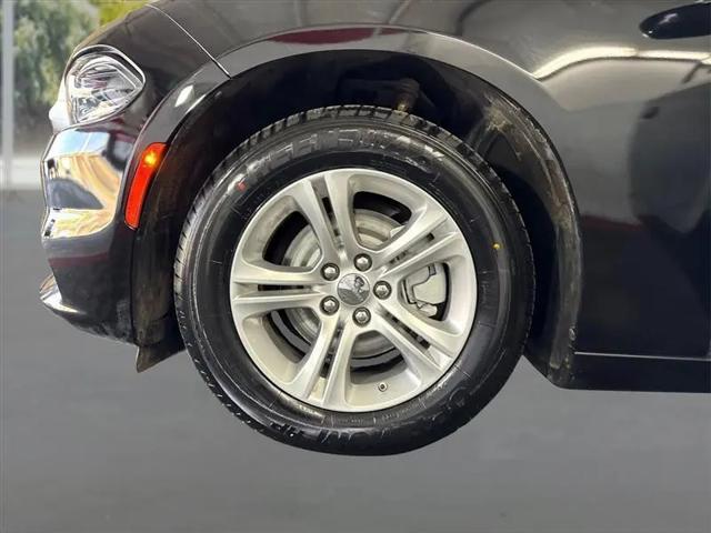 2022 Dodge Charger SXT RWD