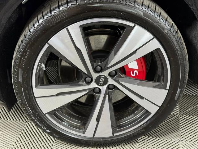 2026 Audi SQ5 Premium Plus TFSI quattro S tronic