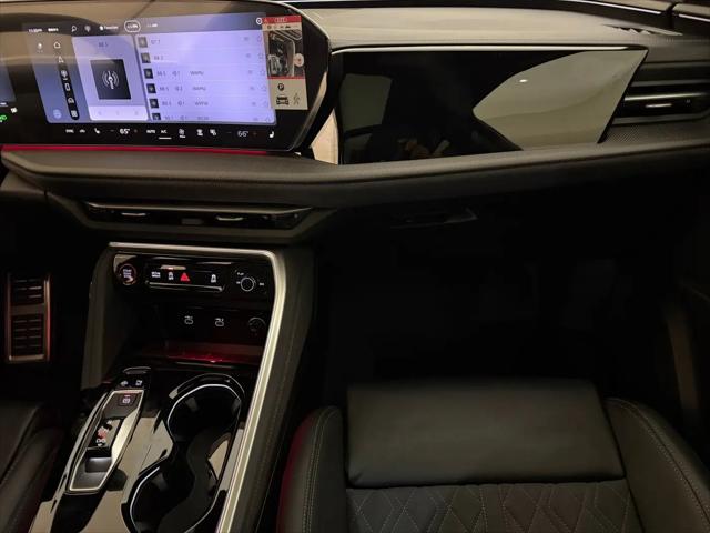 2026 Audi SQ5 Premium Plus TFSI quattro S tronic