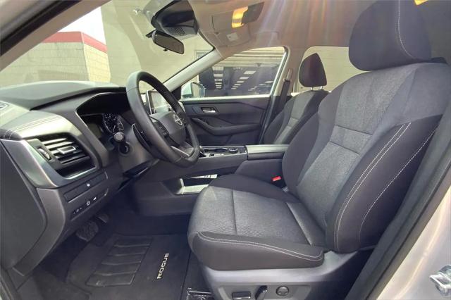 2025 Nissan Rogue SV Intelligent AWD