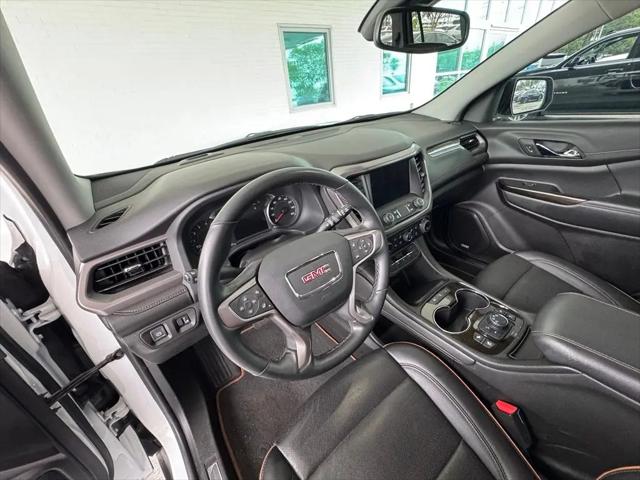 2023 GMC Acadia AWD AT4