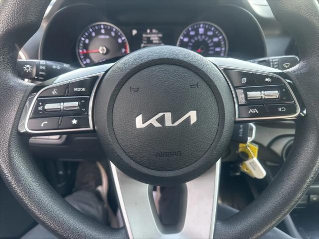 2024 Kia Forte LXS