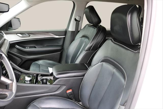 2023 Jeep Grand Cherokee L Limited 4x2