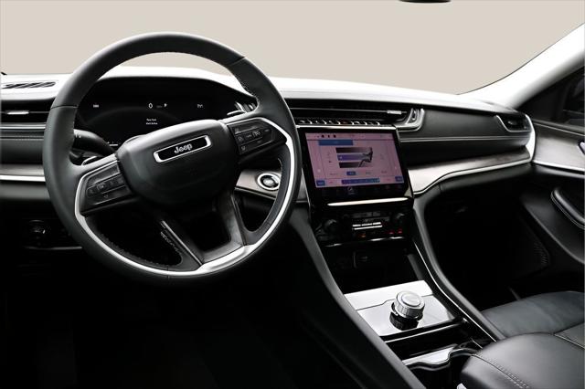 2023 Jeep Grand Cherokee L Limited 4x2