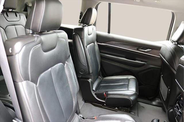 2023 Jeep Grand Cherokee L Limited 4x2
