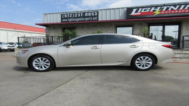 2015 Lexus ES 300h ES 300h