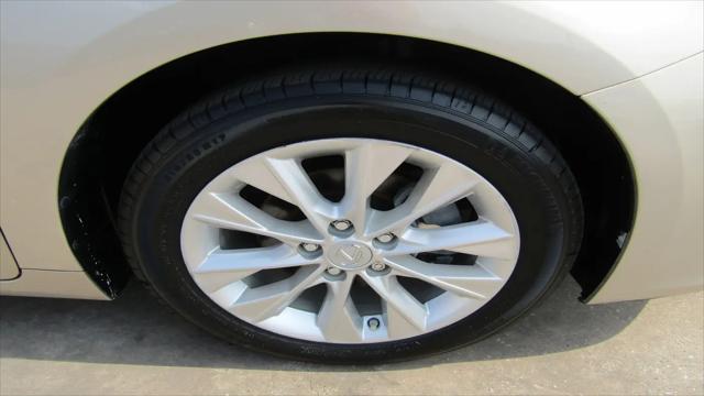 2015 Lexus ES 300h ES 300h