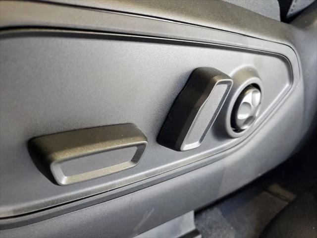 2026 Jeep Grand Cherokee Limited 4x2